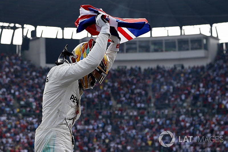 Hamilton diz que 2017 foi título mais difícil da carreira