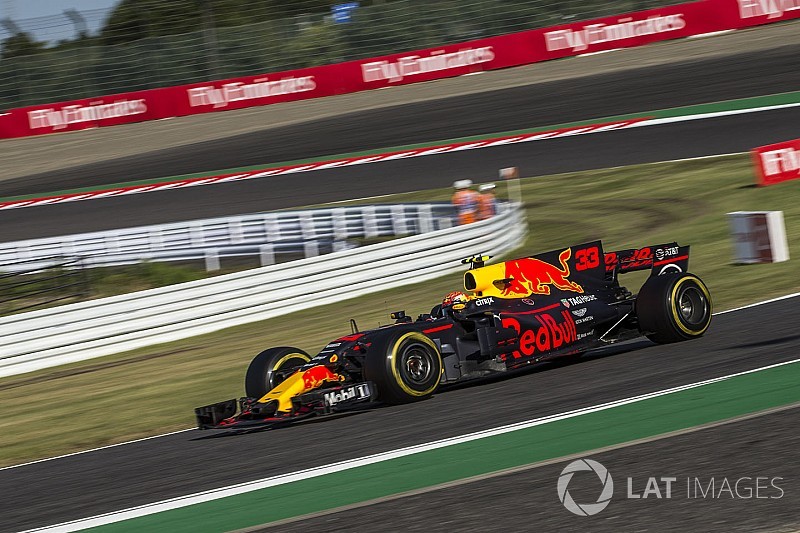 Verstappen no pudo atacar a Hamilton por un problema de neumáticos