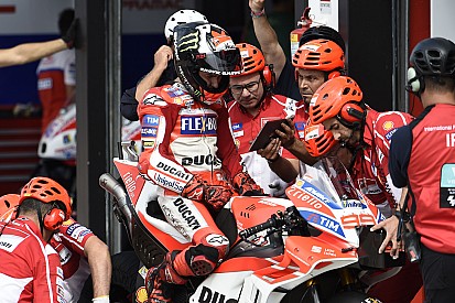 A MotoGP elnöke szerint Lorenzo jövőre a bajnoki címért fog harcolni