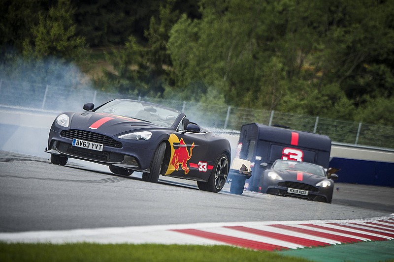 Az Aston Martin három pillérrel tervez: F1, WEC és James Bond