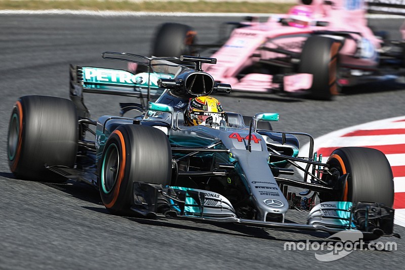 EL2 - Les Mercedes dans un mouchoir, Ferrari en embuscade
