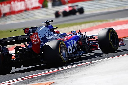 Галерея: перша половина сезону Ф1 2017 року - Toro Rosso