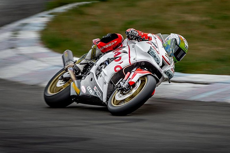 SBK UA, другий етап: гонку класів Супербайк та Суперспорт-600 беззаперечно виграв Писарєв