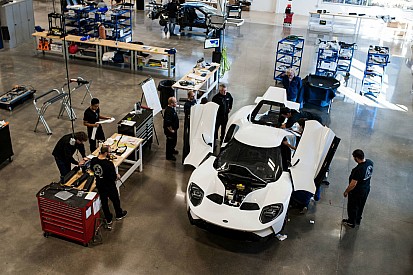La Ford GT entre officiellement en production