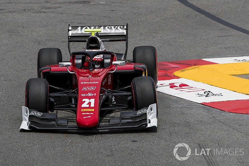 Monaco F2: Fuoco bol kazalı ikinci yarışı kazandı