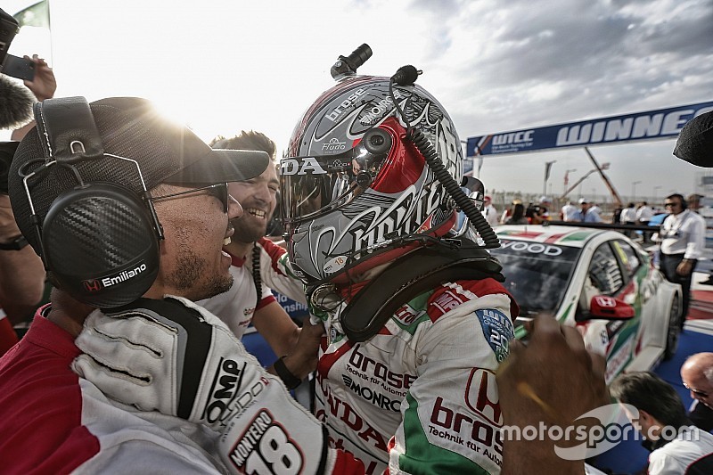 Monteiro :