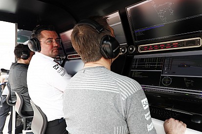 Fotogallery: i team radio più divertenti del GP Cina 2017