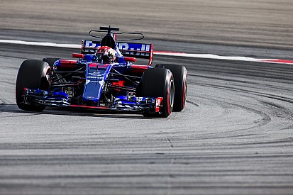 Minden baja volt Gaslynak élete első F1-es versenyén
