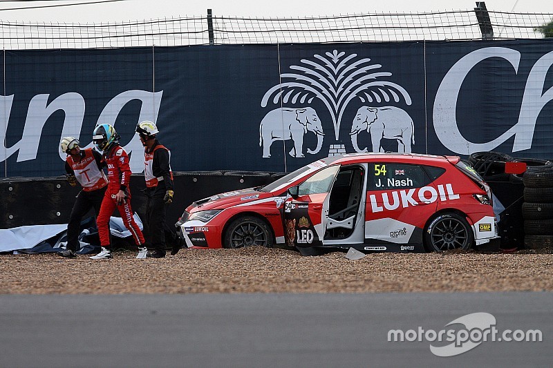 Buriram, test: Nash il migliore, poi un botto tremendo