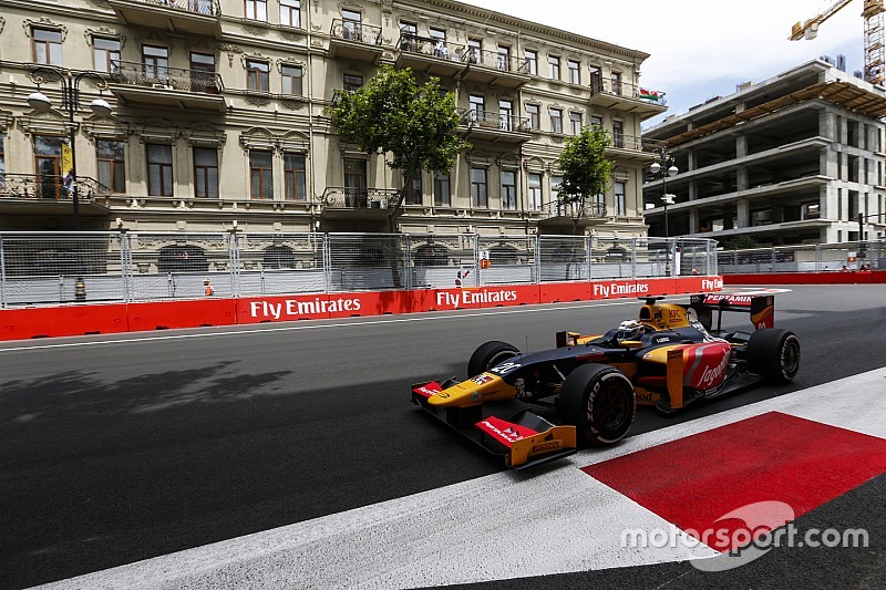 GP2 в Баку: Джовінацці здобуває перший поул у відкладеній кваліфікації