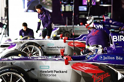 La FIA chiarisce la regola sul cambio della vettura