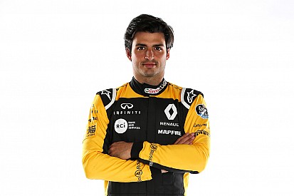Sainz destaca crescimento acelerado da Renault