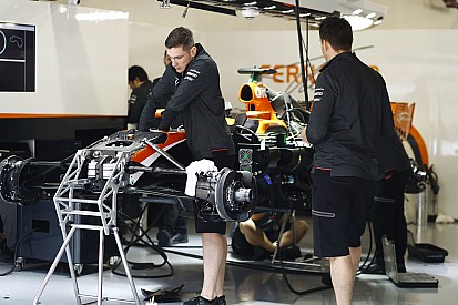 Видео: 3D-принтер, на котором McLaren изготавливает детали