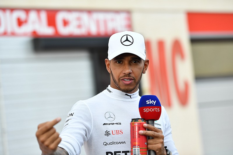 Hamilton: „Nem tudom elhinni, hogy Vettel csak 5 másodpercet kapott…” (videó)