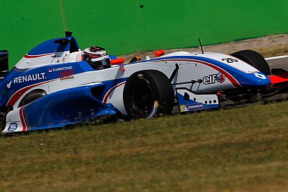 LIVE: Perjuangan Presley Martono di FR2.0 NEC Monza