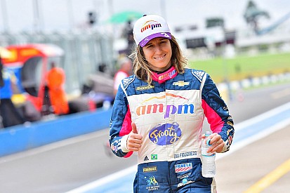 Bia: É necessário trazer as mulheres para o esporte