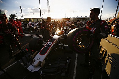 Magnussen, Dubai'ye taşınıyor