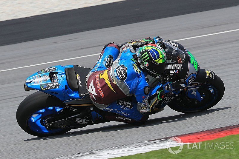 Morbidelli confessa emoção no capacete ao ver Rossi na pista