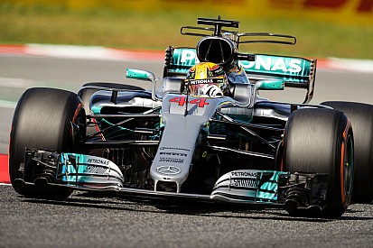 Mercedes W08 складна у керуванні машина – Хемілтон