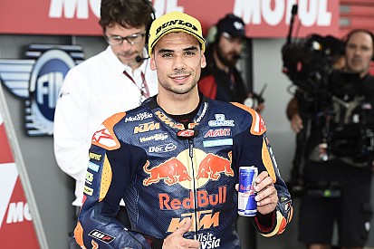 Oliveira tak terlena kenyamanan start terdepan