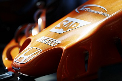 Брифінг Motorsport: McLaren важко пристосуватись до змін - Honda