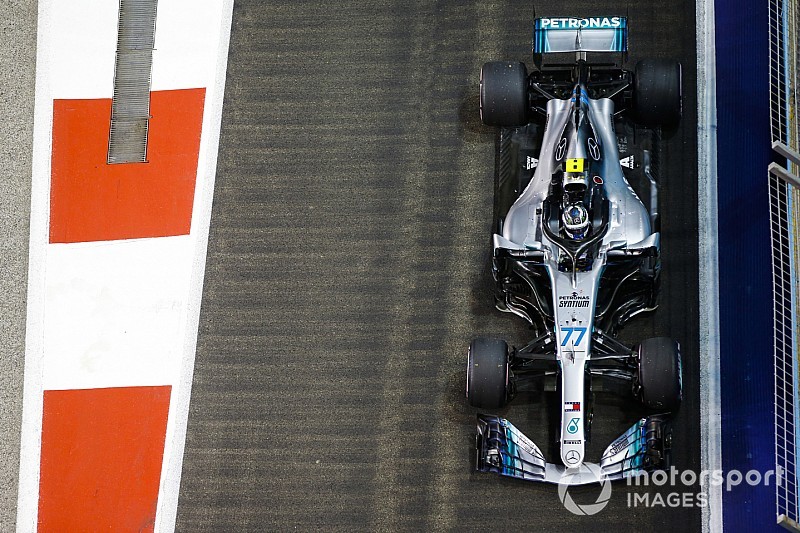 Vettel ve Bottas, Pirelli lastik testini tamamladı