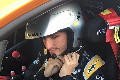 Carlos Sainz debutó en los Rallies