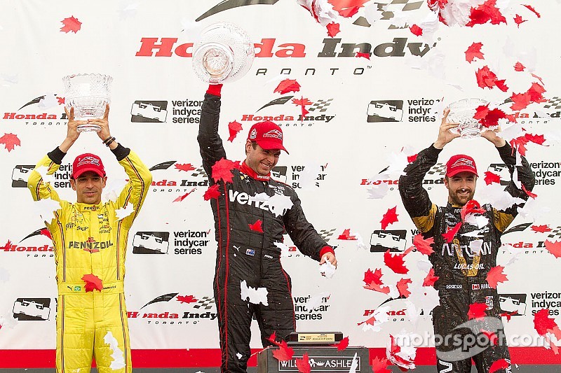Power wins Toronto, Hinchcliffe scores big at home