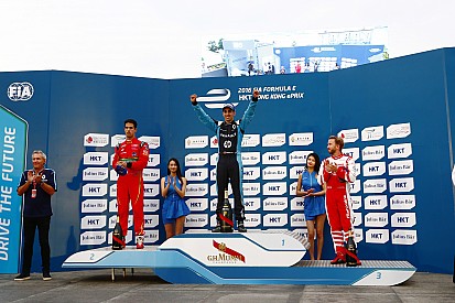 Formel E in Hongkong: Champion Sebastien Buemi besiegt das Chaos in China