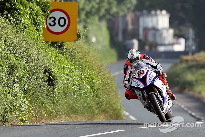 TT 2018: in Superbike è il giorno di Hickman