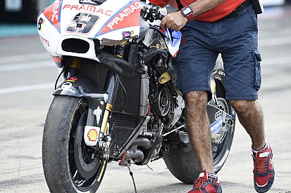 GALERI: Aksi pembalap MotoGP Inggris pada Sabtu