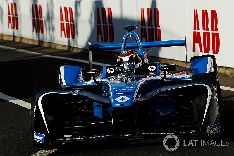 Marakeş ePrix: Pole Buemi'nin, Heidfeld kaza yaptı
