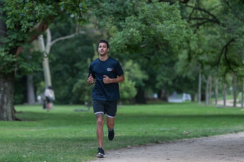 Зірки Ф1 готуються до Wings for Life World Run