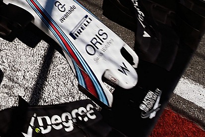 Bite-size tech: Williams FW38 front wing mounting pillars