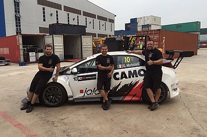 La Civic di Morbidelli è pronta per Singapore!