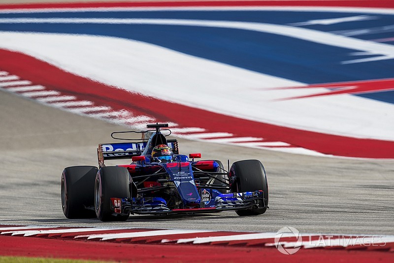 Хартлі не зосереджений на поверненні у Toro Rosso