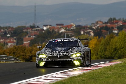 Dauerlauf: BMW M8 GTE besteht 24-Stunden-Test