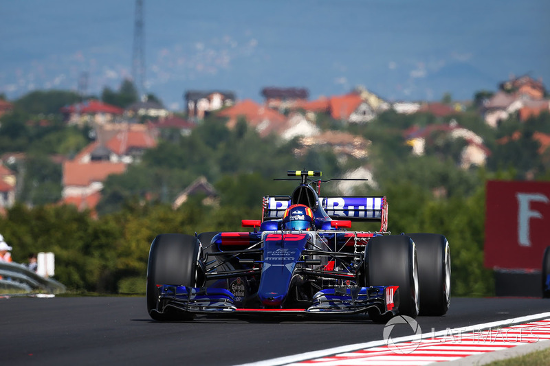 9. Carlos Sainz Jr., Scuderia Toro Rosso STR12