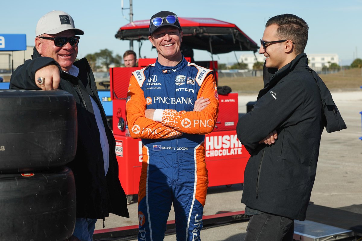 La salida de Palou podría ayudar a consolidar el futuro de Dixon en Ganassi.