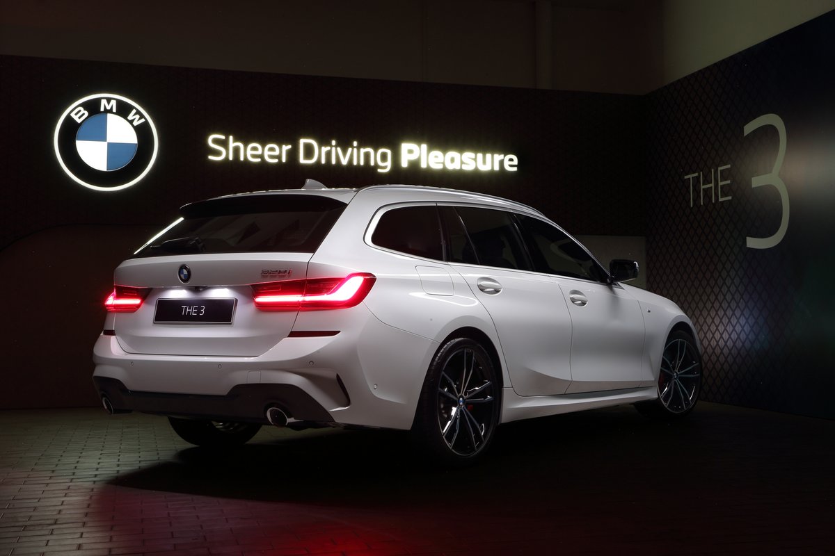 BMW320i, THE 3 2021