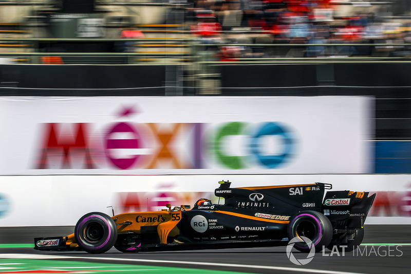 Carlos Sainz Jr., Renault Sport F1 Team RS17