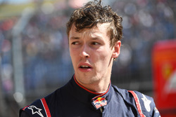 Данііл Квят, Scuderia Toro Rosso STR12
