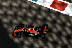 Fernando Alonso, McLaren MCL32