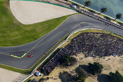 Kimi Räikkönen, Ferrari, SF70H; Max Verstappen, Red Bull Racing, RB13