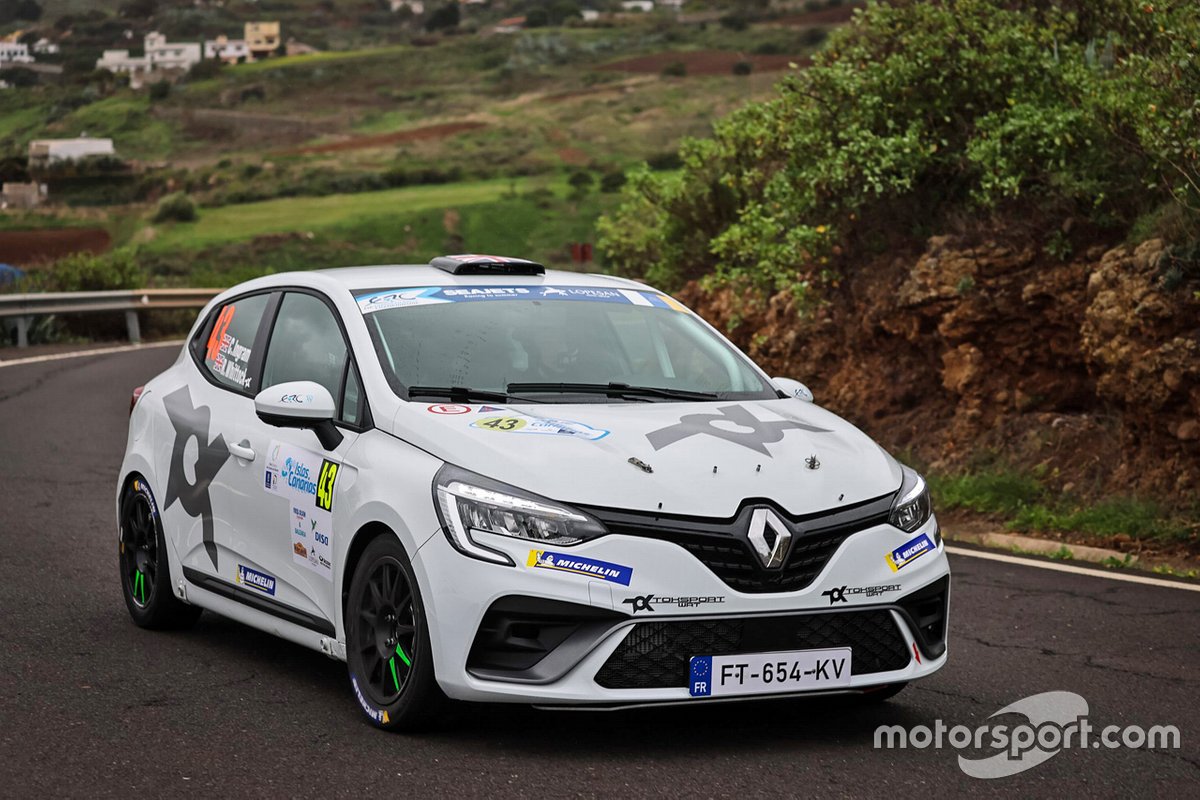 Chris Ingram, Ross Whittock, Renault Clio Rally5.