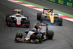 Carlos Sainz Jr., Scuderia Toro Rosso STR11
