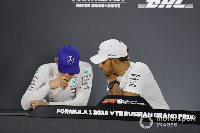 Valtteri Bottas, Mercedes AMG F1 and Lewis Hamilton, Mercedes AMG F1 in the press conference