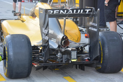 Renault Sport F1 Team RS16, posteriore