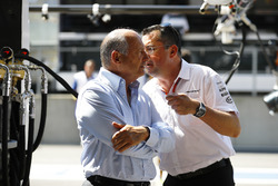 Eric Boullier, McLaren Racing Director, McLaren, talks to Ron Dennis, Executive Chairman, McLaren Au