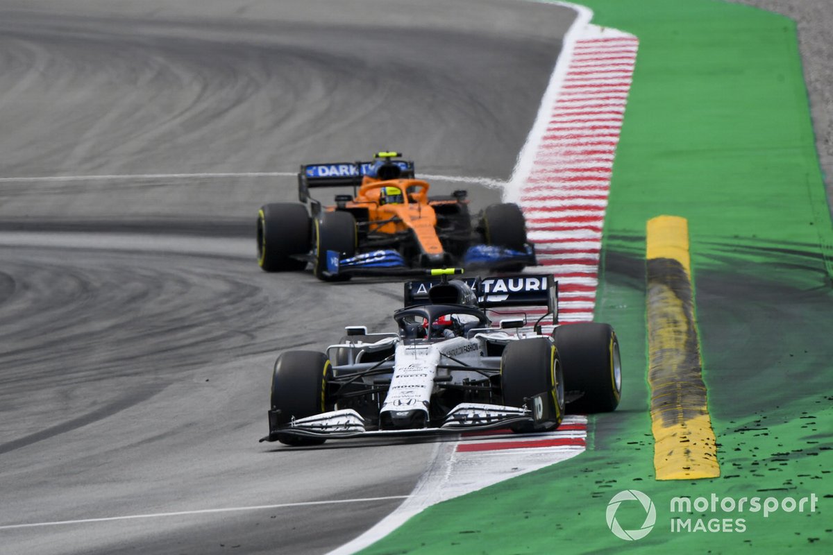 Pierre Gasly, AlphaTauri AT01, Lando Norris, McLaren MCL35